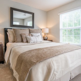 Willow Grove Apartment Homes - Apartments Near Me - Danbury, Connecticut Willow Grove Apartment Homes - Apartments Near Me - Danbury, Connecticut