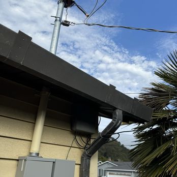 Riskin Electric - Upgraded panel - Electricians Near Me Riskin Electric - Upgraded panel - Electricians Near Me