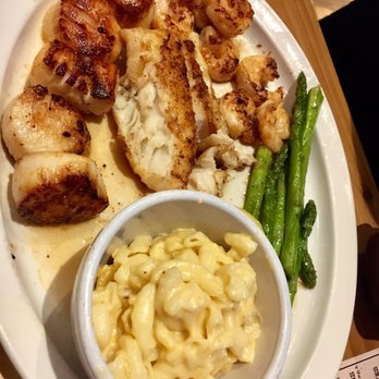 The Claw House - Grilled platter with scallops, shrimp, fish, Max & cheese, and asparagus. Scallops were AWESOME - Seafood Near Me - Murrells Inlet, South Carolina The Claw House - Grilled platter with scallops, shrimp, fish, Max & cheese, and asparagus. Scallops were AWESOME - Seafood Near Me - Murrells Inlet, South Carolina