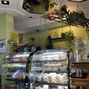 Harvest Food & Drink - Coffee & Tea Near Me - Jasper, Alberta