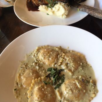 Farmer's Table - New American Near Me - La Mesa, California