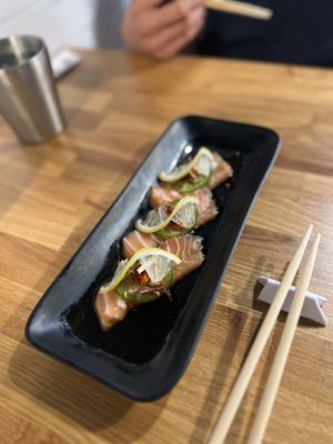 Kinjo Hand Roll Bar by null