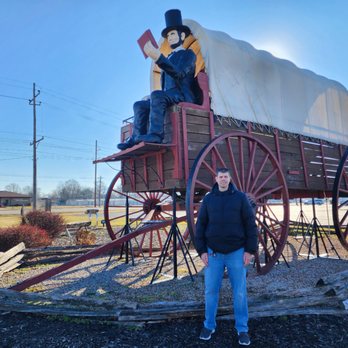 Railsplitter Covered Wagon - Landmarks & Historical Buildings Near Me - Lincoln, Illinois Railsplitter Covered Wagon - Landmarks & Historical Buildings Near Me - Lincoln, Illinois