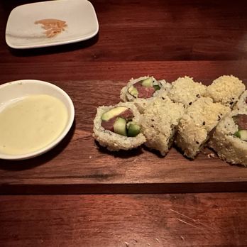 Uchi Houston - Spicy Crunchy Tuna Sauce is not bad, has a limey taste. The tuna with avocado was rich. Rating:4/5 - Sushi Bars Near Me - Houston, Texas