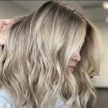 Salon Stilo - Hair Salons Near Me - Burlingame, California Salon Stilo - Hair Salons Near Me - Burlingame, California