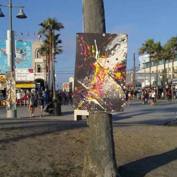 Venice Beach Boardwalk - Beaches Near Me - Venice, California Venice Beach Boardwalk - Beaches Near Me - Venice, California