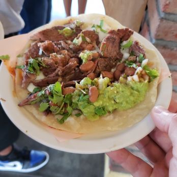 Tacos El Yaqui - Perrones - Tacos Near Me - Rosarito, BCN