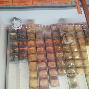 Shooting Star Cafe - Macaroon Ice Cream Sandwiches - Desserts Near Me - Oakland, California Shooting Star Cafe - Macaroon Ice Cream Sandwiches - Desserts Near Me - Oakland, California