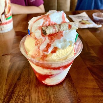 Nash & Smashed - Strawberry Sundae - Sandwiches Near Me - Silver Spring, Maryland