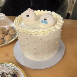 Bao themed gender reveal cake Bao themed gender reveal cake