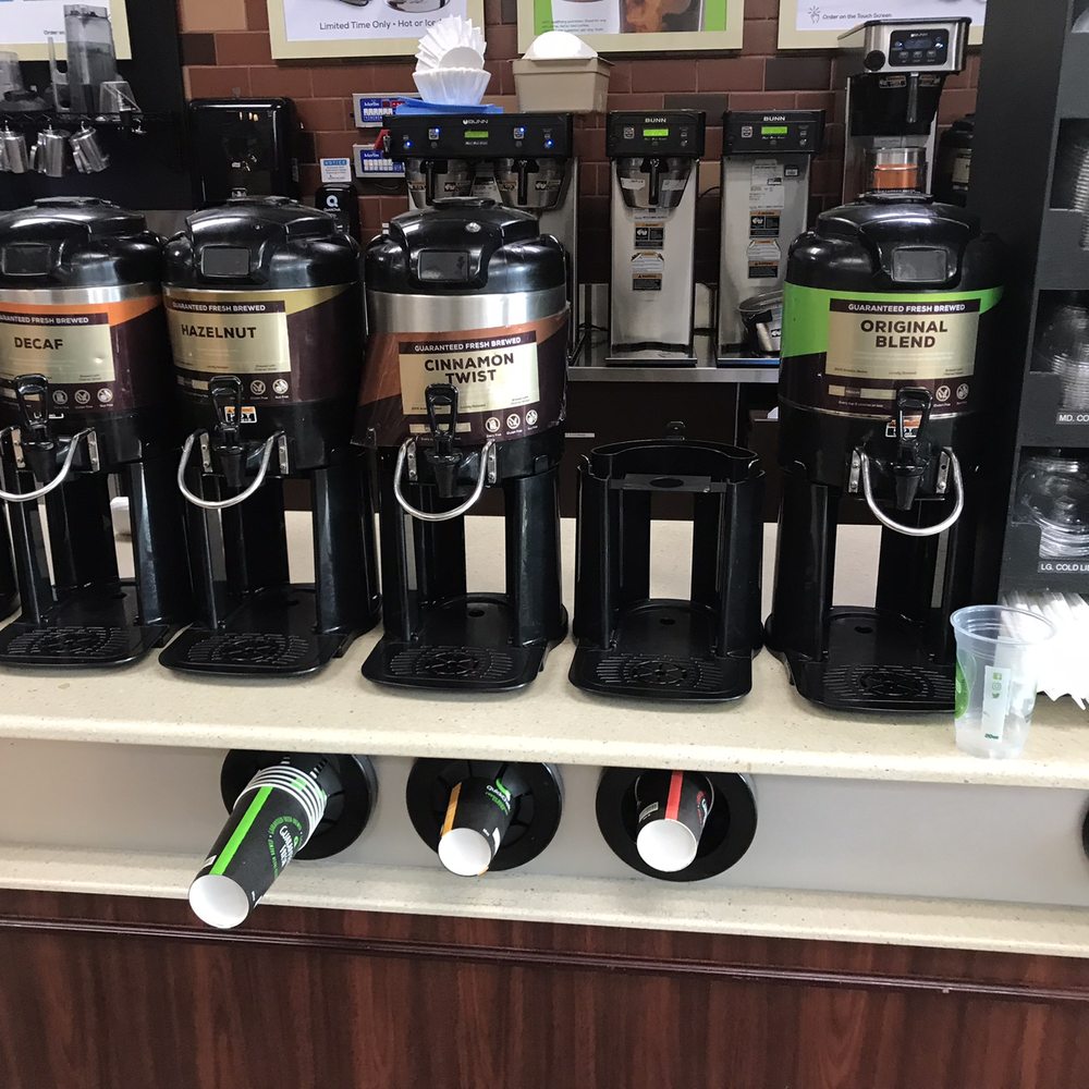 QuickChek - a variety of coffee machines - Convenience Stores Near Me - Clark, New Jersey