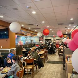 IHOP - Inside