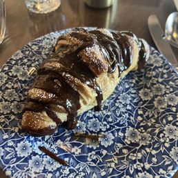 LITTLE HEN - Updated February 2026 - 1595 Photos & 786 Reviews - 4579 ...