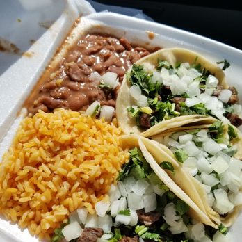 Supermercado la Palma - Three taco meal to go. - Grocery Near Me - Saint Paul, Minnesota