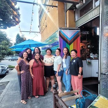 FOB Kitchen - Outdoor patio area - Filipino Near Me - Oakland, California FOB Kitchen - Outdoor patio area - Filipino Near Me - Oakland, California