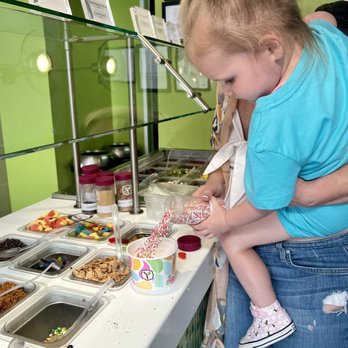 Yogurtland - Ice Cream & Frozen Yogurt Near Me - Fort Worth, Texas Yogurtland - Ice Cream & Frozen Yogurt Near Me - Fort Worth, Texas
