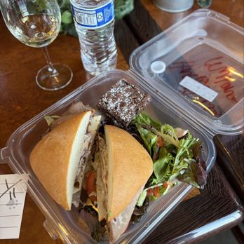 Cougar Vineyard & Winery - Roast beef sandwich with a side salad and a brownie - Wineries Near Me - Temecula, California