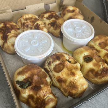 Bari Pasta & Pizza - Pizza Skulls (4) Stoner Skulls (4) - Pizza Near Me - Santa Ana, California Bari Pasta & Pizza - Pizza Skulls (4) Stoner Skulls (4) - Pizza Near Me - Santa Ana, California