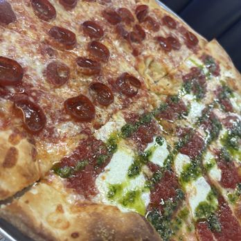 DoughBoyz Pizza - Grandma Margherita (Round) - Pizza Near Me - Oviedo, Florida DoughBoyz Pizza - Grandma Margherita (Round) - Pizza Near Me - Oviedo, Florida