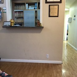 Steven Wong, DDS - Seating in the waiting area