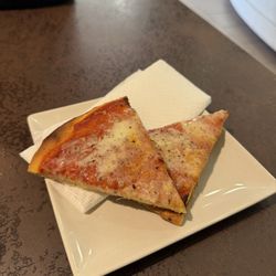 Gelateria Natalino - Cheese Pizza