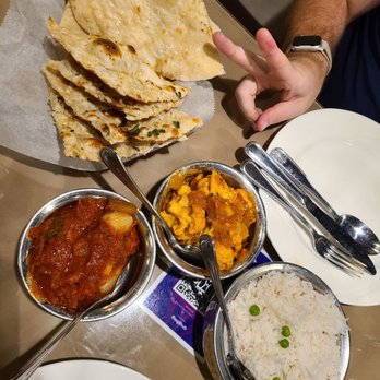Minerva Indian Restaurant - Chicken special and Aloo Gobi masala - Indian Near Me - Tampa, Florida Minerva Indian Restaurant - Chicken special and Aloo Gobi masala - Indian Near Me - Tampa, Florida