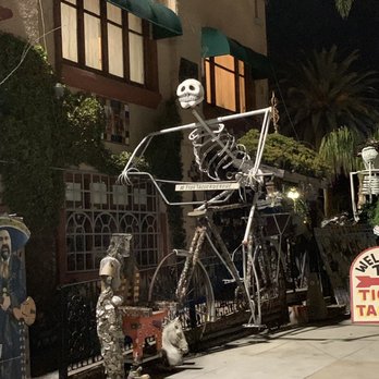 Tio's Tacos - Skeleton art outside - Mexican Near Me - Riverside, California Tio's Tacos - Skeleton art outside - Mexican Near Me - Riverside, California