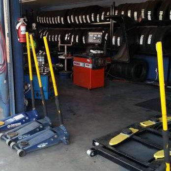 Mendoza's Tires - Tires Near Me - Lynwood, California Mendoza's Tires - Tires Near Me - Lynwood, California