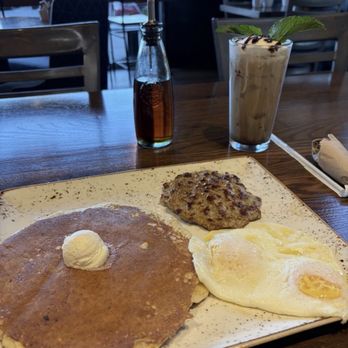 First Watch - Tri-Fecta and Mint Mocha Iced Coffee - Breakfast & Brunch Near Me - Hermitage, Tennessee