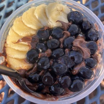 Beach Bowls Acai Cafe - Cafes Near Me - Torrance, California