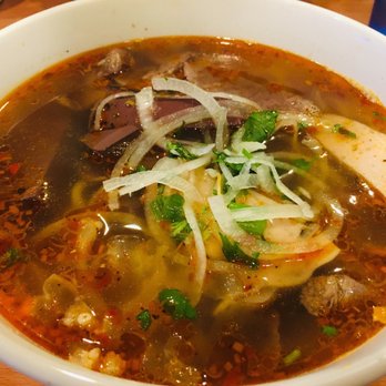 Saigon Pho - Bun Bo Hue (V12!) - Vietnamese Near Me - Vacaville, California