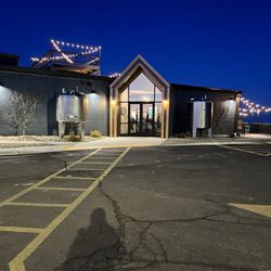 Grist House Command - Entrance