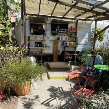 Highwire Coffee Roasters - Entrance to the cafe - Coffee Roasteries Near Me - Albany, California