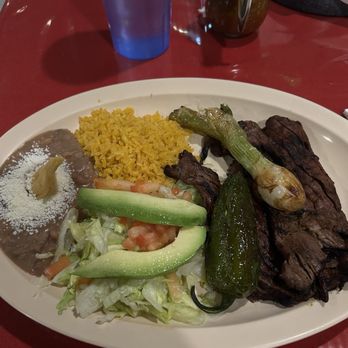 La Cocina Jalisciense - Mexican Near Me - Evergreen Park, Illinois