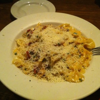 Johnny Carino's - You know me,,,,always go with extra cheese... - Italian Near Me - Downey, California