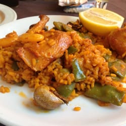 Robert - Paella.... Yum yum