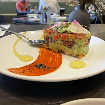 AT Bistro - Au Troisieme - Tuna & Avocado small plate - New American Near Me - Dallas, Texas