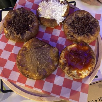 14 Bis Pizzeria - This was so delish !!!! Esfirras !! So, pizzas are amazing! - Pizza Near Me - Orlando, Florida