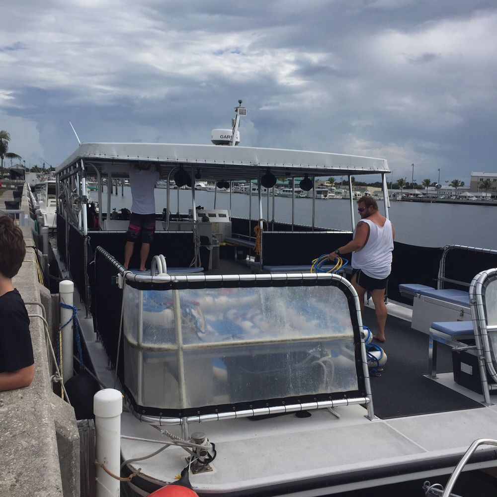 SNUBA Key West - A large comfortable craft as home base. The ride out was super smooth! - Scuba Diving Near Me - Key West, Florida SNUBA Key West - A large comfortable craft as home base. The ride out was super smooth! - Scuba Diving Near Me - Key West, Florida