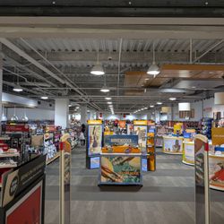 DSW Designer Shoe Warehouse - Just a glimpse of half the store