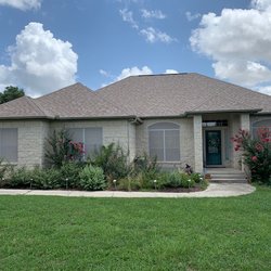 All Pro Solar Screens - These homeowners decided to have stucco colored screens to enhance their home.