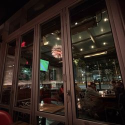 Cactus Club Cafe - Windows