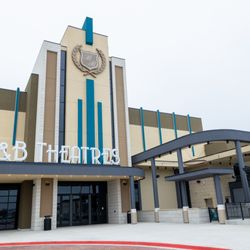 B&B Theatres Red Oak 12 - B&B Theatres Red Oak 12-just south of Dallas, TX. Featuring Pickleball, Bowling, Arcade, Sterling's Restaurant, premium Movie Theatre & MORE