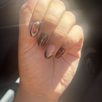 Manis With Lina - Nail Technicians Near Me - Fountain Valley, California Manis With Lina - Nail Technicians Near Me - Fountain Valley, California