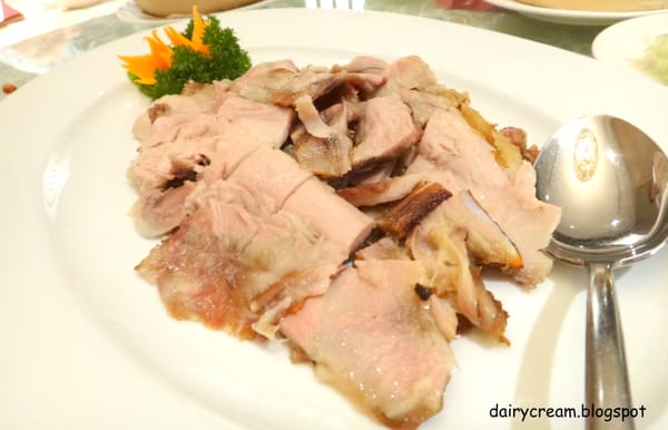 Si Chuan Dou Hua Restaurant by null