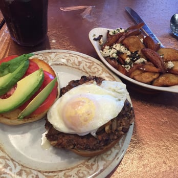 Another Broken Egg Cafe - Veggie burger with added egg and mushrooms and Mediterranean potatoes - Breakfast & Brunch Near Me - Winter Park, Florida