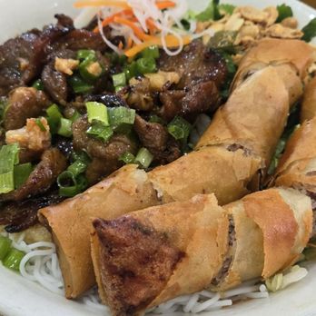 Com Tam Kieu Giang - Vietnamese Near Me - Garden Grove, California