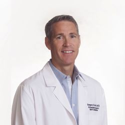 Gregory R Holt, MD