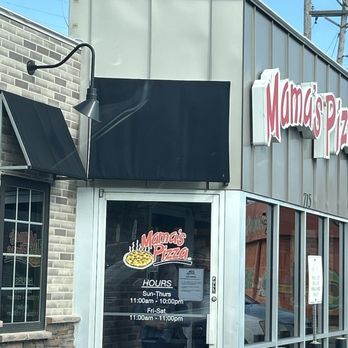 Mama's Pizza - From Curbside Pickup Spot #1 - Pizza Near Me - Omaha, Nebraska