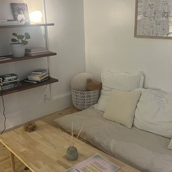 Matcha Thomas - Back room - Bubble Tea Near Me - Beacon, New York